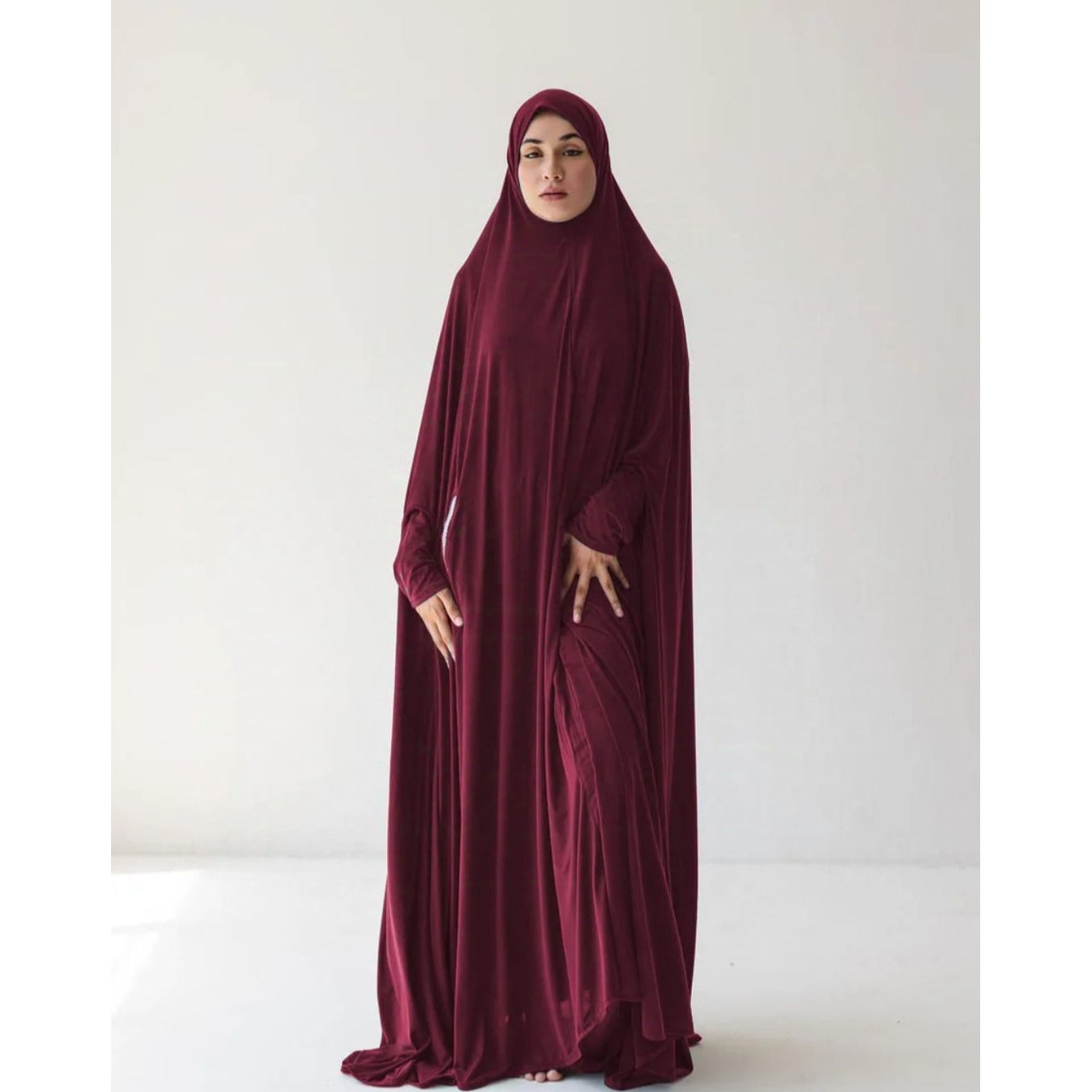 Pocket Burqa With Sleeves - Full Length: Full Maroon